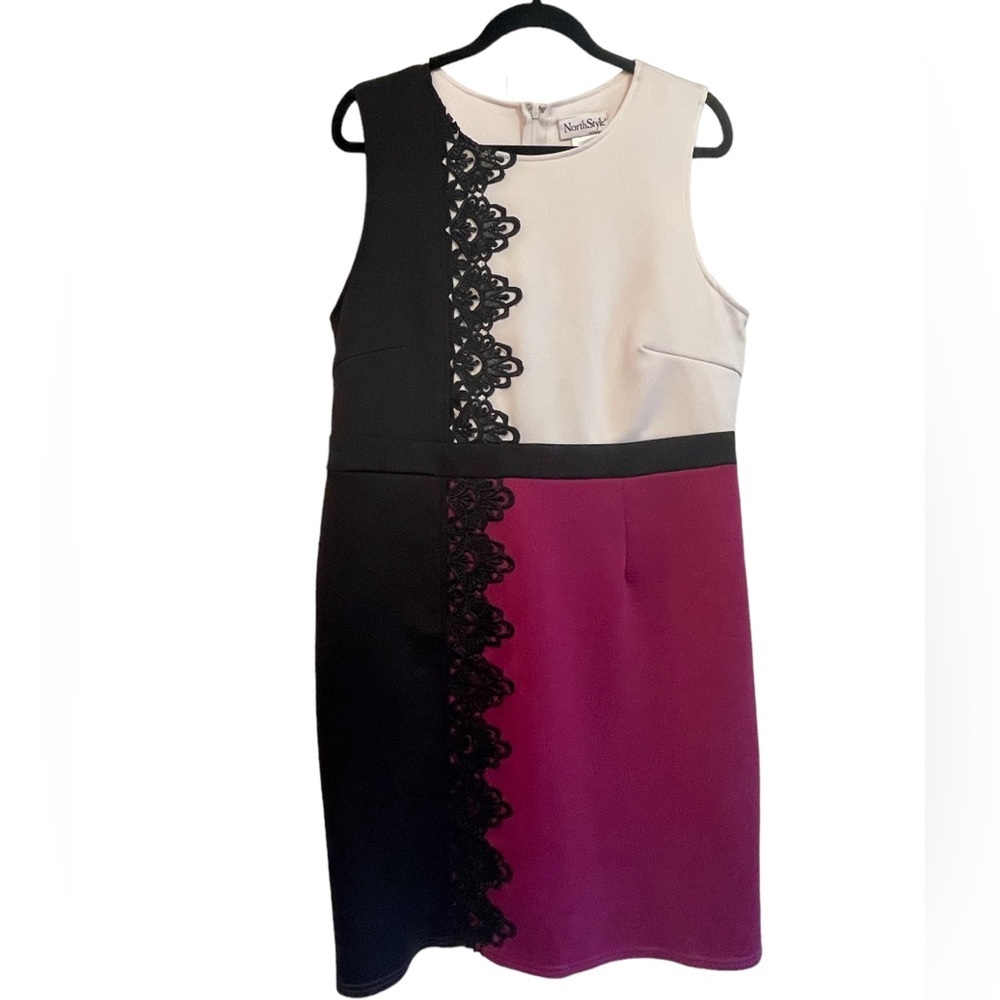 North Style woman’s color-block sleeveless dress, size 16​